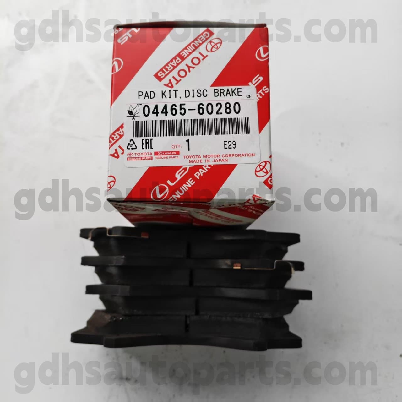 04465-60280 Toyota Bagéan Genuine Bagian Front Brake Pad kanggo Land Cruiser, LX450D / 460/570 sacara ora. Uzj200